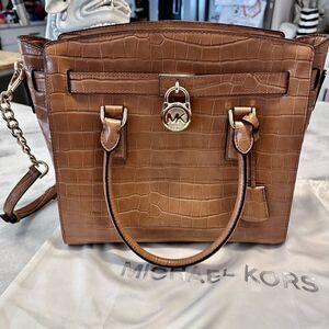 Michael Kors Hamilton Camel Crossbody “Crocodile” Leather Brown Satchel Purse Ex